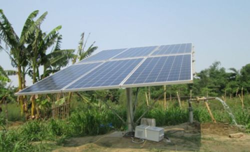 Solar Water Pumping System, Power Source : Solar