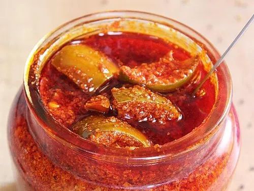 Mango Pickle, Packaging Size : Glass Bottle, Plastic Bottle