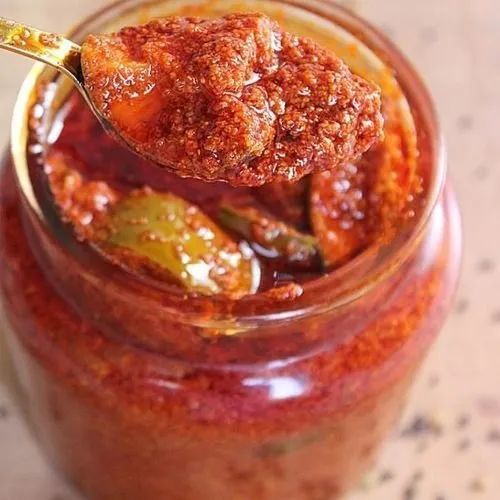 Special Mango Pickle, Taste : Sour