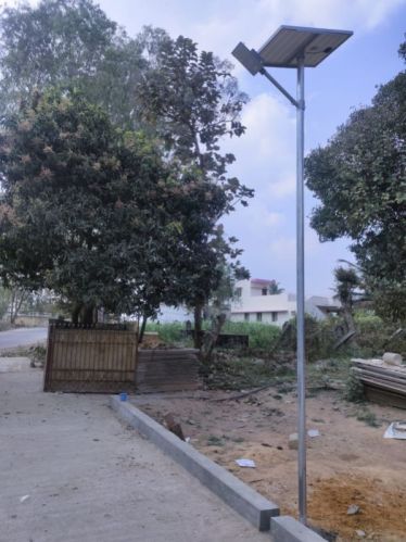 LED Aluminum Powder Coated Aluminium Housing Solar Street Light, For Road, Garden, Hotel, Packaging Type : Folding Cartons