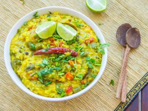 Ready To Eat Diet Khichdi, For Human Consumption, Feature : Good Taste, Healthy