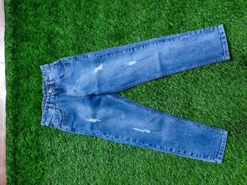 Ripped Denim Girls Dobby Lycra Jeans, Color : Blue for Casual Wear