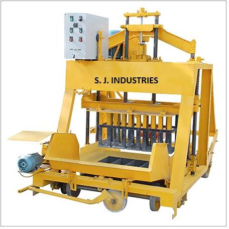 Mechanical Semi Automatic Block Laying Machine, For Construction Use