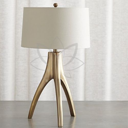 Brass Three Leg Table Lamp, For Lighting, Specialities : Low Power Consumption, Fine Finished