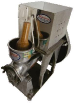 Vishvakarma Commercial Stainless Steel Juicer, Voltage : 220V