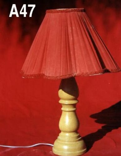 Stone Table Lamps, Features : Superior Sturdiness, Attractive, Unmatched Finishing .