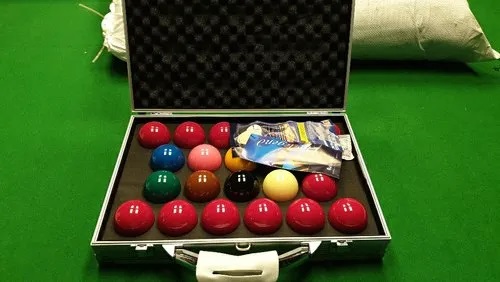 Aramith Snooker Ball Set