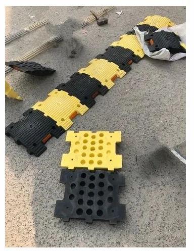 Highway Speed Breaker, Color : Black Yellow
