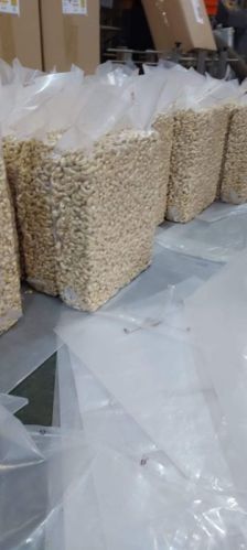 Cashew nuts, Packaging Type : Plastic Box for Sweet