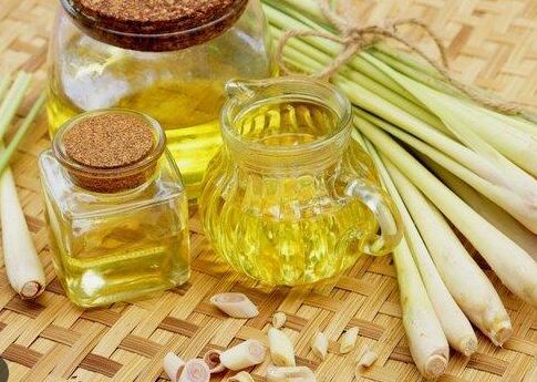 Lemongrass Oil For Cosmetics Products