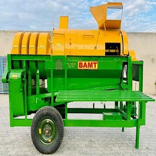 BAMT 1300 Kg Paddy Thresher Machine, Threshing Capacity : 1000 - 1500 Kg/HR
