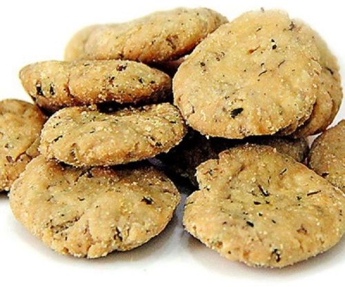 Vandana Maida Methi Mathri, Taste : Salted