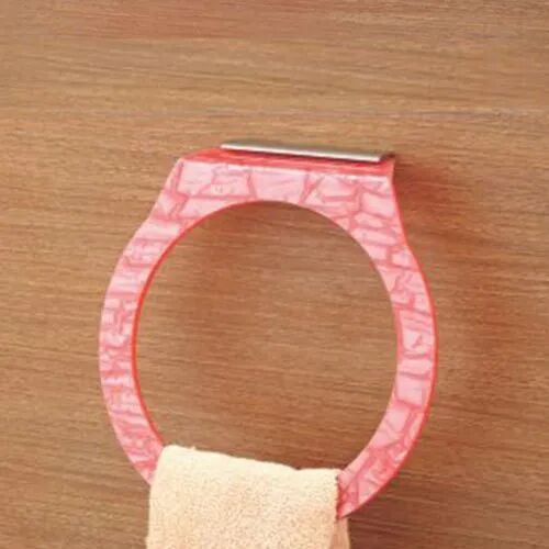 Round Acrylic Towel Hanger, Packaging Type : Box