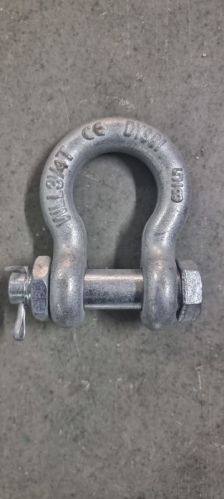Nut Bolt Type Bow Shackle, Feature : Optimum Durability, Proper Finish