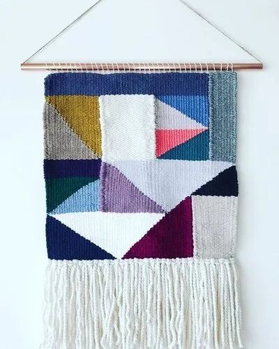 Square Woollen Woolen Wall Hanging, Packaging Type : Standard