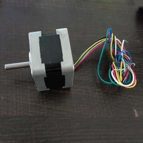 Stepper Motor, Voltage : 12 V