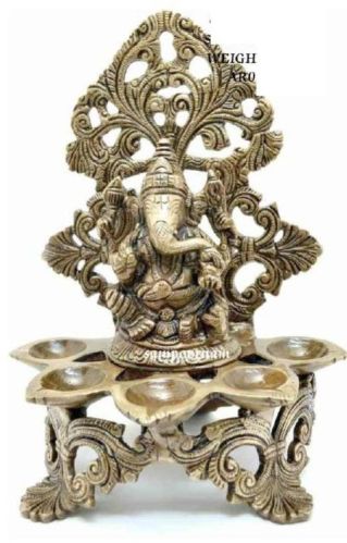 Sampoornam Carved Polished Brass Ganesha Statue AR0025NA