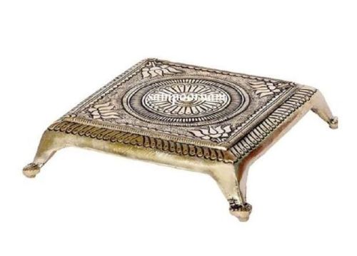 Sampoornam 290 Gm Brass Chowki AR001972SF, Style : Religious