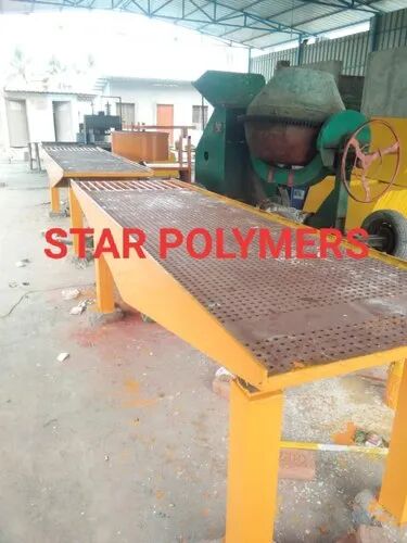 Concrete Table Vibrator, Power : 2-4 Kw