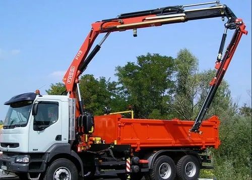 Fassi Hydraulic Crane, For Construction, Load Capacity : Up To 16, 0 Ton