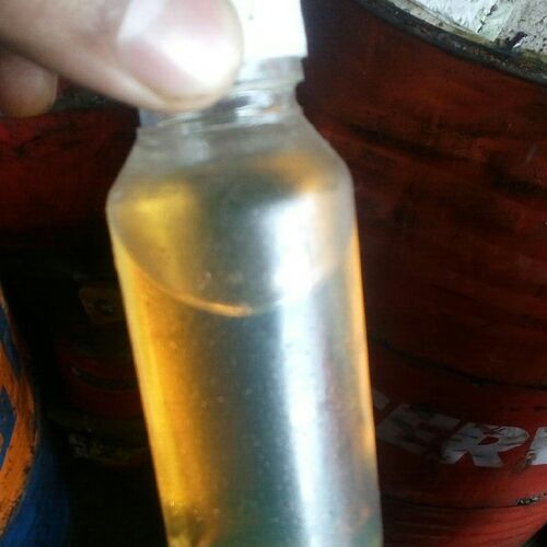 Essential Oil, For Medicine, Purity : 100%