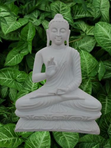 Vamika Handicrafts Plain Polyresin Buddha Statue For Interior Decor, Office, Home, Gifting, Garden