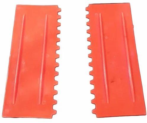 Red Mortar Levelling Plastic Trowel