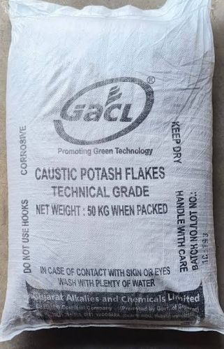 GACL Caustic Potash Flakes, CAS No. : 1310-58-3