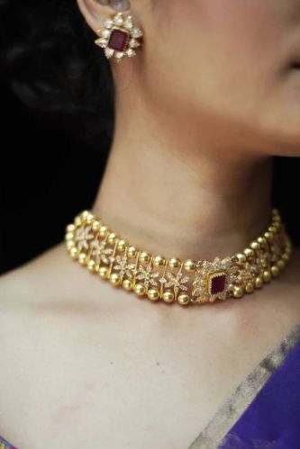 92.5 Silver Zircon Stone Necklace Set