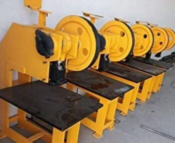 15 TON SLIPPER MAKING MACHINE