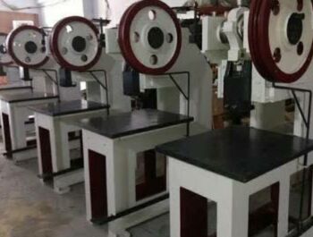 Automatic Electric SLIPPER BANANE KI MACHINE, For Chappal Making, Voltage : 220V