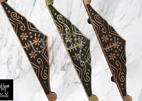 Aarambh Aluminum 320gm Triangle Cabinet Handle, Style : Modern