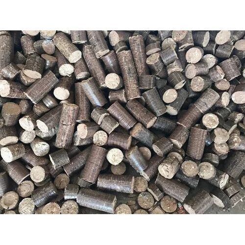 Brown Cylindrical Hard Wood Biomass Briquettes, For Industrial, Packaging Type : Jute Bags