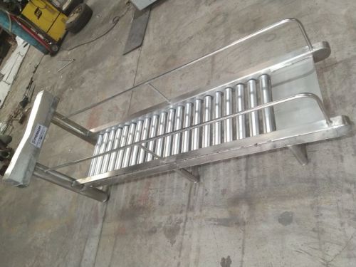 Stainless Steel Milk Can Conveyor for Moving Goods