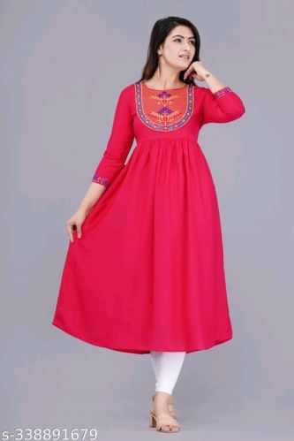 Jaipuri Kurtis, Work : Embroidery Work