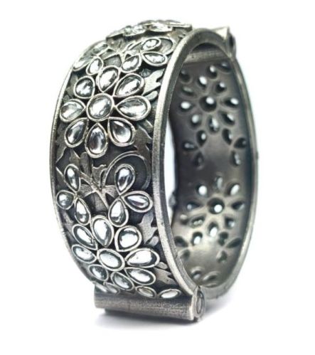 Polished Metal Oxidized Bracelet, Occasion : Party Wear