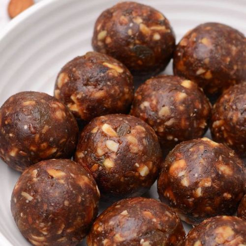 Dates Laddu, Color : Brown