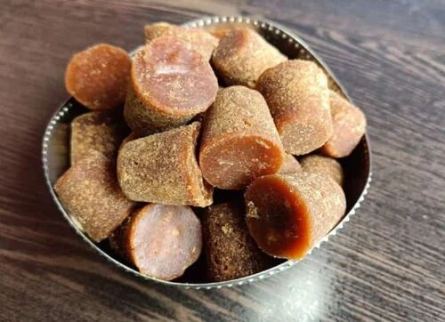 Brownish Natural Sugarcane Mini Cubes, For Tea, Sweets, Feature : Non Harmful