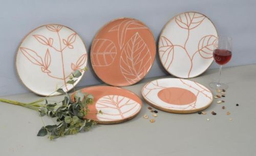 Multicolour Printed Autumnal Tones Wooden Plates, For Serving Food, Shape : Round