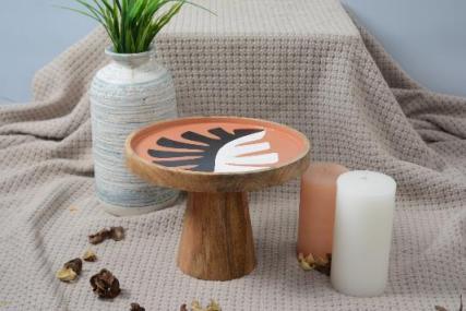 Multicolor Round Printed Caveman Wooden Cake Stand, For Restaurant, Hotel, Bar, Size : 25X25X17.5cm