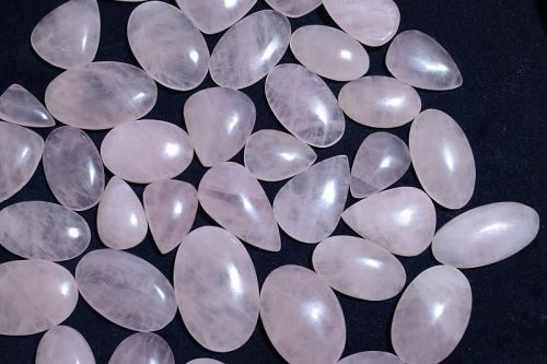 Multi Shape Polished Rose Quartz Gemstones, For Jewellery Use