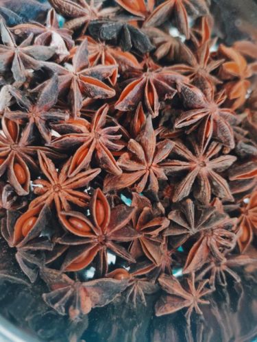 Brown Whole Star Anise, For Cooking, Packaging Type : Paper Box, Plastic Packet