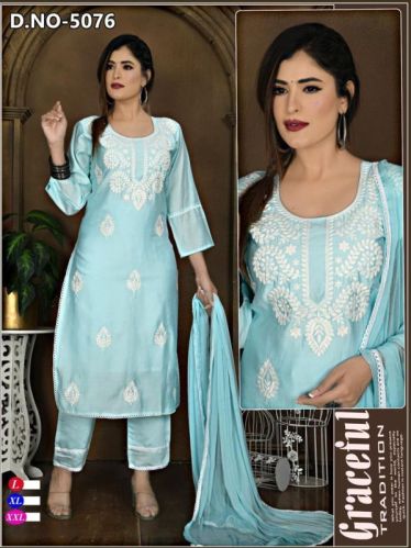 Z+ Muslin Lucknowi Suit, For Regular Party Wear, Color : 4