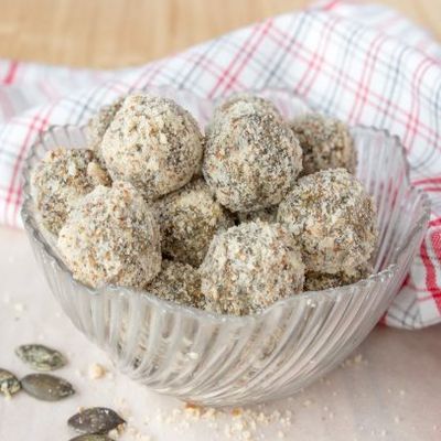 Pumpkin Seed Balls, Style : Dried