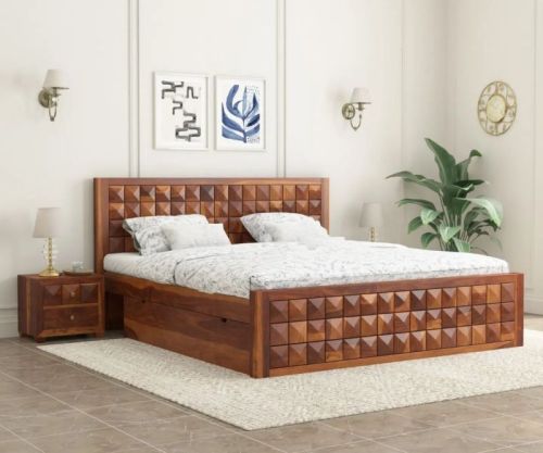 Lignum Arts Square Plain Wooden Bed, For Home, Hotel, Style : Modern
