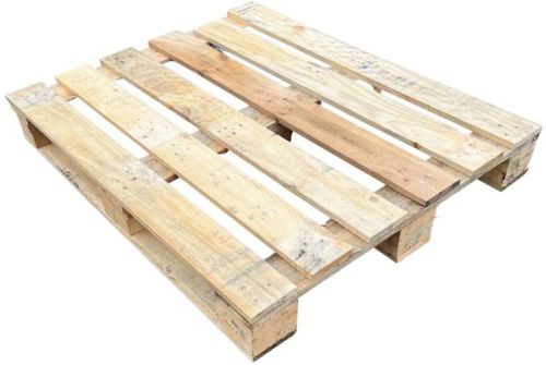 Brown Rectangular Polished Wooden Pallets, Specialities : Termite Proof, Fine Finishing