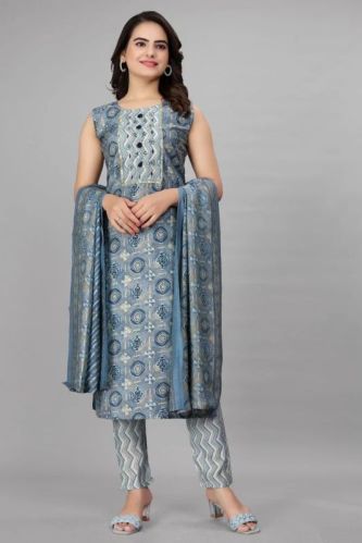 Ladies Fancy Kurta and Pant With Dupatta Set
