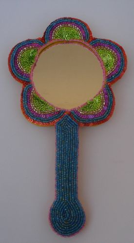 Plain Glossy Toughened Glass Multicolor Hand Mirror, Packaging Type : Carton Box