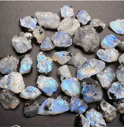 Moonstone, Shape : Round