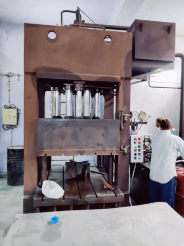 Automatic Chrome Finish Mild Steel Hydraulic Deep Drawing Press, For Kitchen Sink, Control Type : Non-CNC